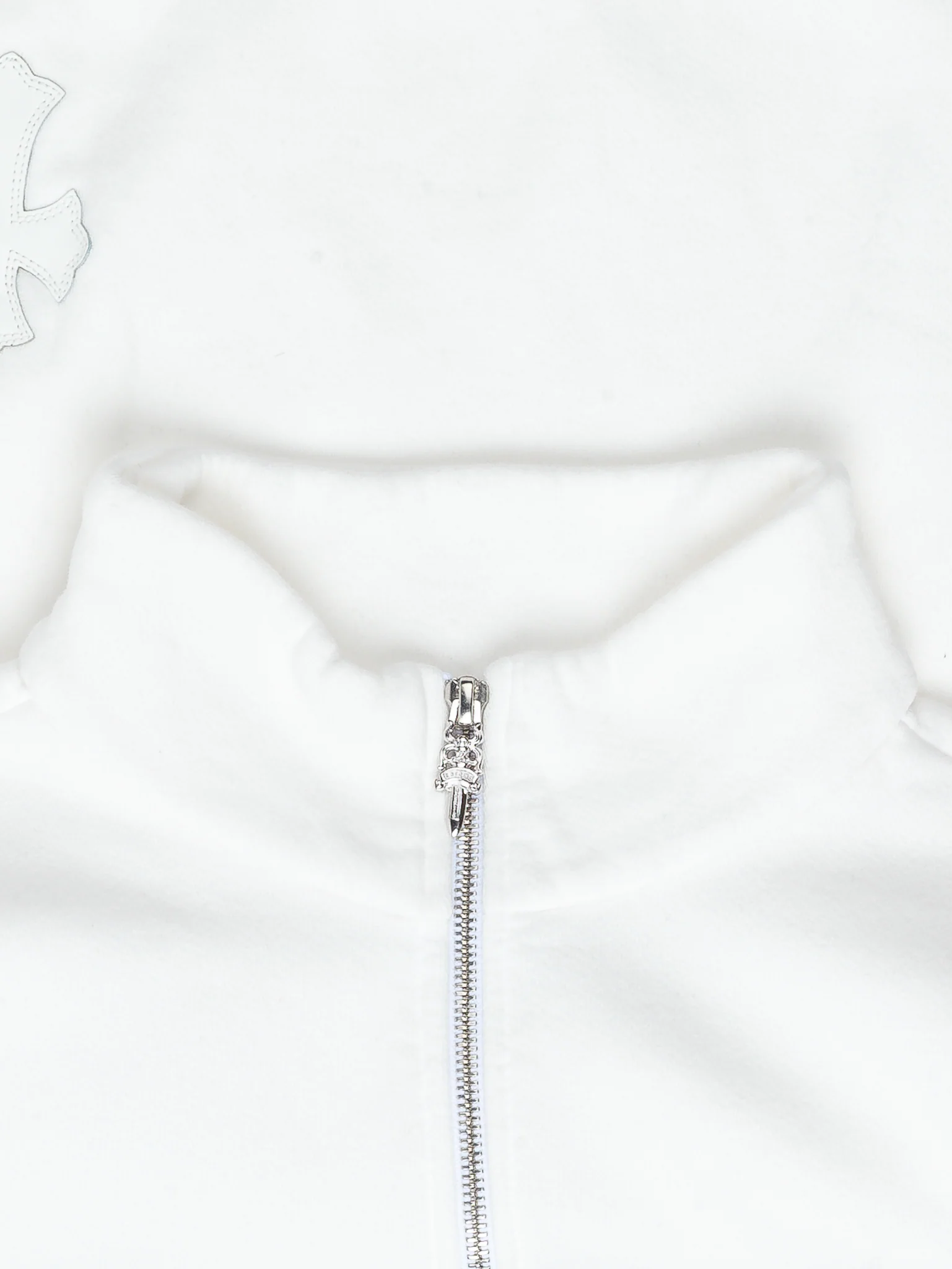 1/4 Zip Patched Sweatshirt - Image 3